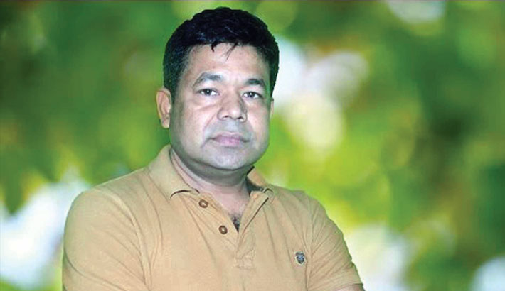 ফেসবুকে যা লিখলেন শিল্পী মনির খান